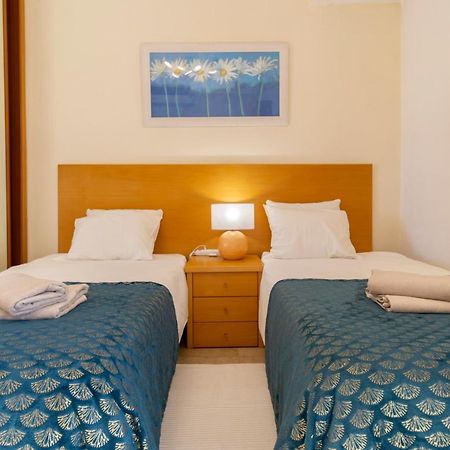 Zarco - Cosy Apartment In Vilamoura With A Balcony With View To The 2 Swimming Pools - Near The Beach & The Marina Quarteira Buitenkant foto