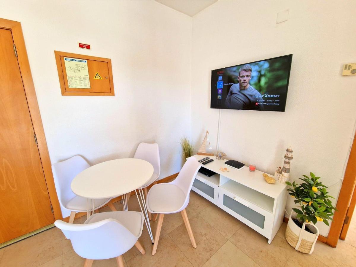 Zarco - Cosy Apartment In Vilamoura With A Balcony With View To The 2 Swimming Pools - Near The Beach & The Marina Quarteira Buitenkant foto