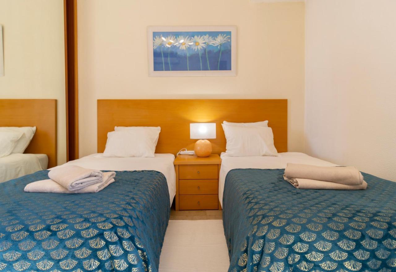 Zarco - Cosy Apartment In Vilamoura With A Balcony With View To The 2 Swimming Pools - Near The Beach & The Marina Quarteira Buitenkant foto
